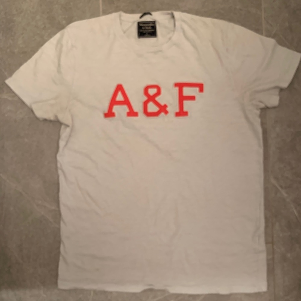 Abercrombie & Fitch men’s large tshirt